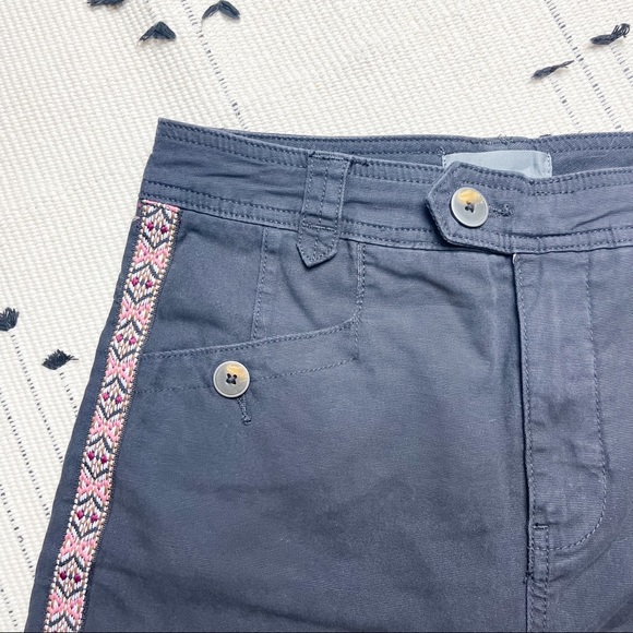 Anthropologie Tapered Embroidered Side Stripe Pants Grey Black Size 2 NWT - Picture 4 of 10